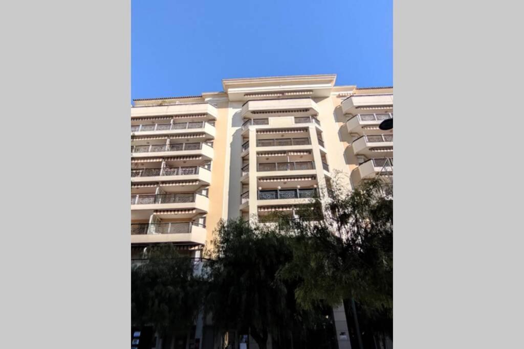 Havre De Paix En Plein Centre Ville, 4 Couchages *